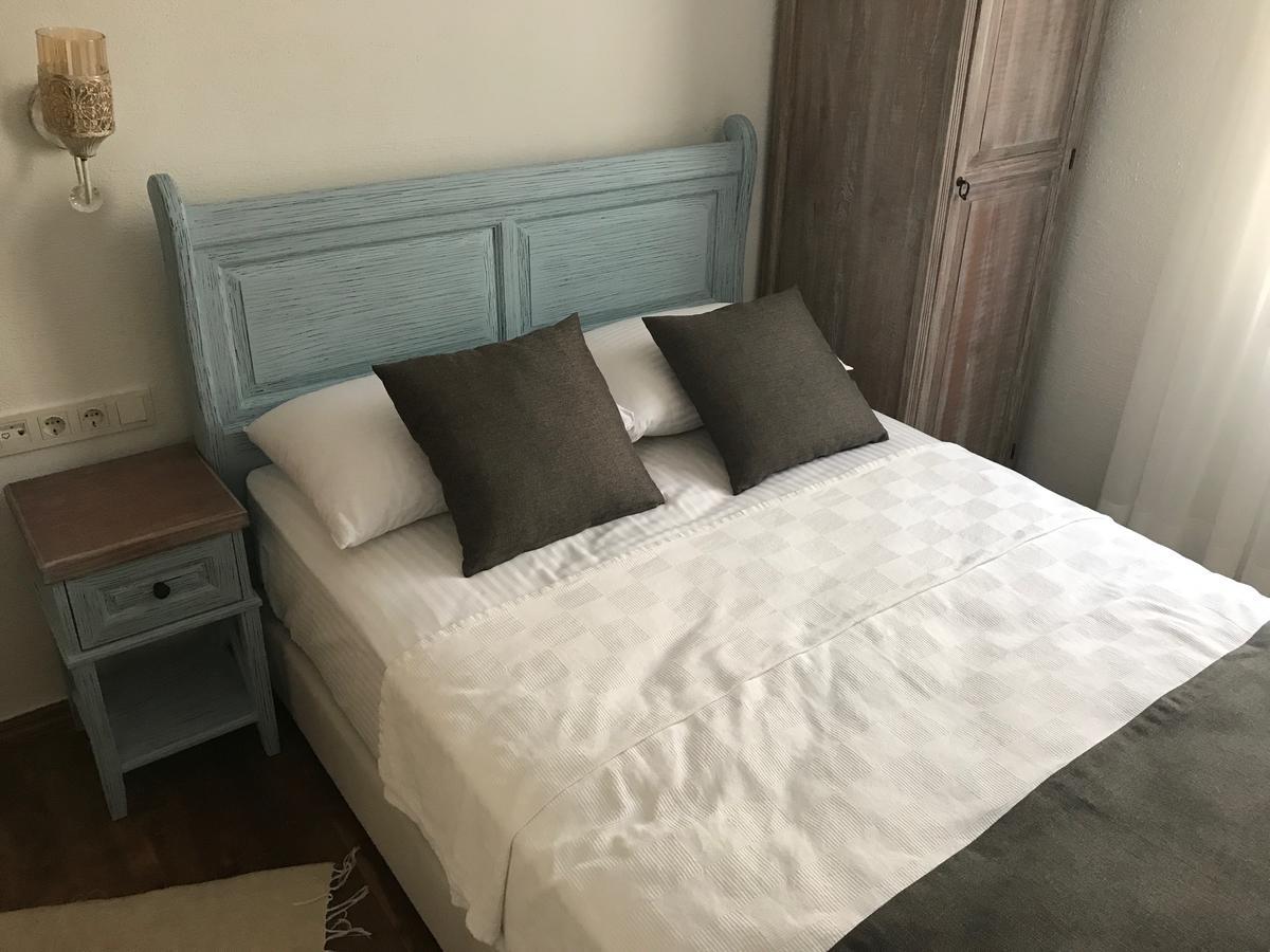 Ayshe Hotel Фоча Экстерьер фото